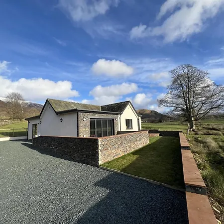 Langrigg Hot Tub Hire Available * ポーティンズケール